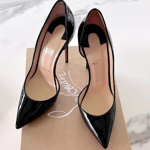 Iriza Christian louboutin.